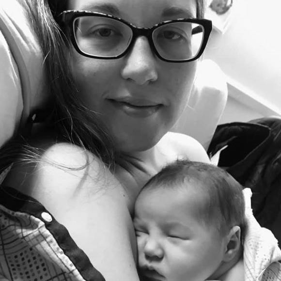 Meet your Posher, Yola - Picture 1 of 1